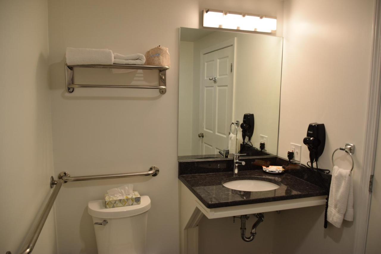 Rhea'S Inn By The Sea Middletown Extérieur photo