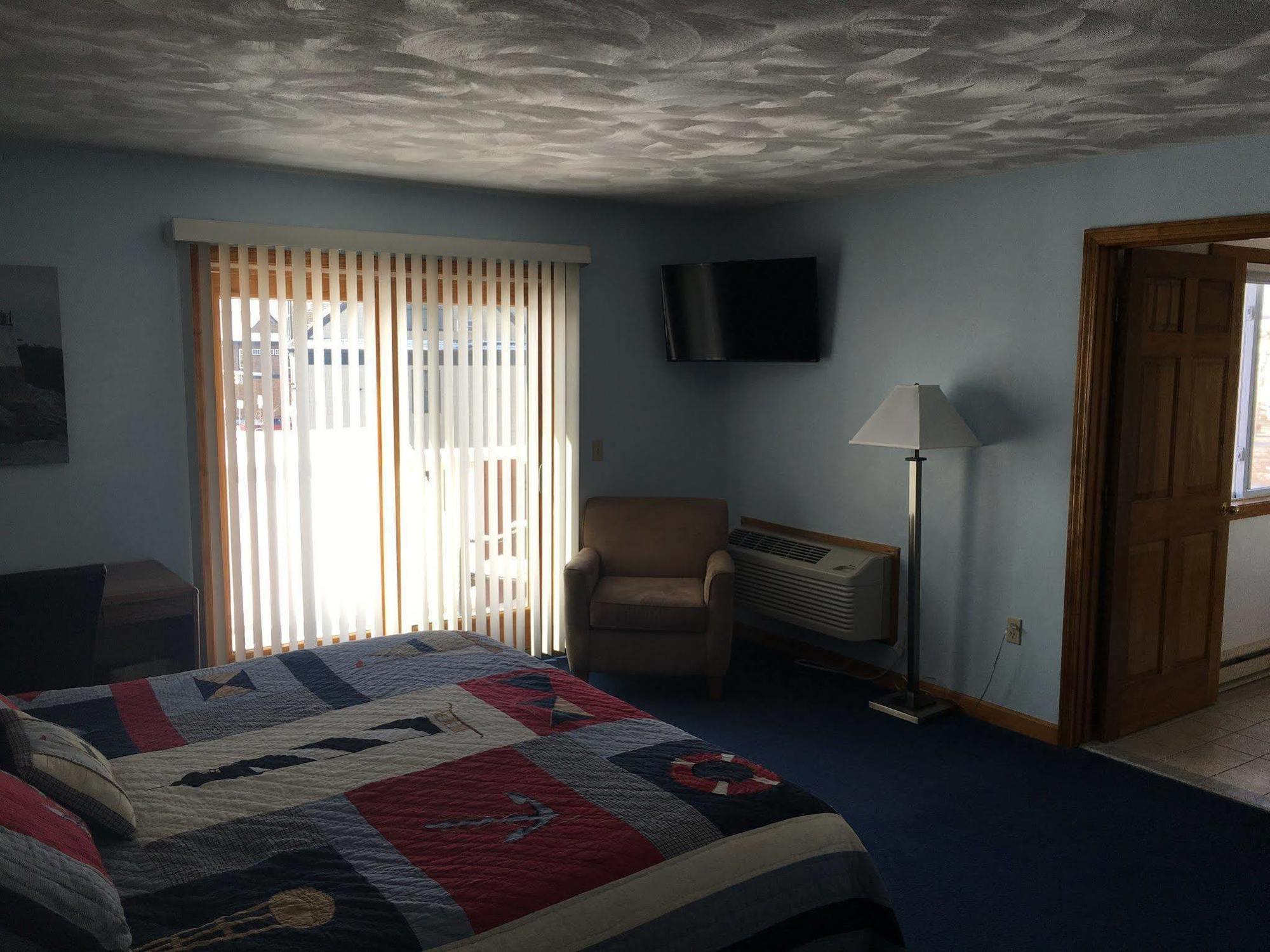 Rhea'S Inn By The Sea Middletown Extérieur photo